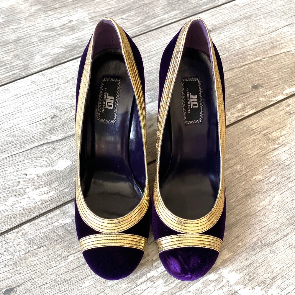 JLO by Jennifer Lopez Velvet Round Toe Wedge